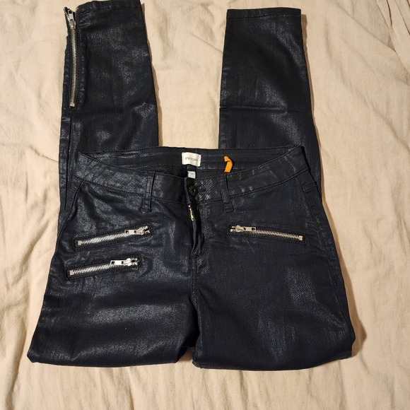 Sneak Peek Black Zipper Pants - Picture 1 of 10